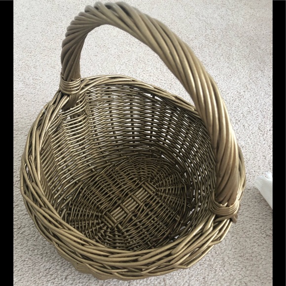 Not Sure Other - Wicker Basket - Small